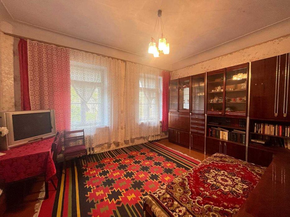 Продам 2 к/к в одному з кращих районів міста, яхт-клуб