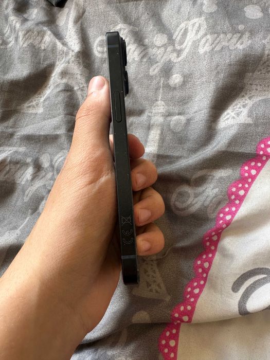 iPhone 14 czarny