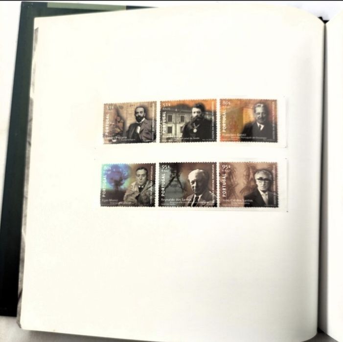 Livro "História da Medicina Portuguesa no Século XX" -  CTT Selos