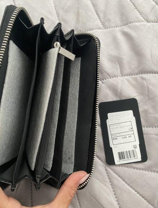 Portfel damski Calvin Klein Carolyn czarny duży