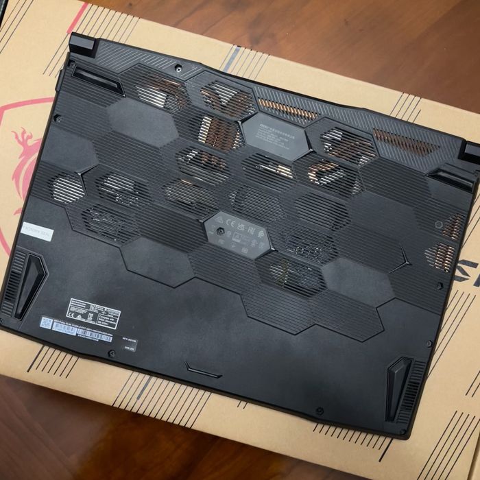Portatil Gaming MSI RTX 3060 I7