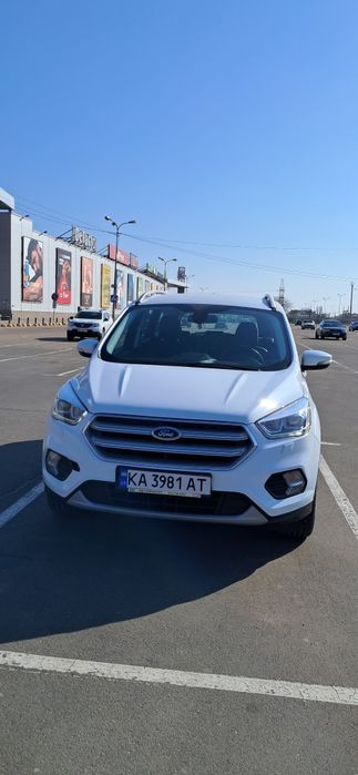 Продам Форд(Ford)Куга(kuga) 1,5 d AT 2019 рестайлинг