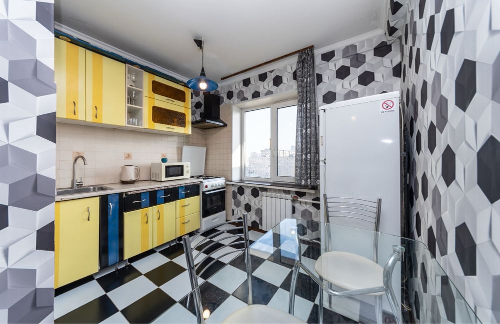 Посуточно &Почасово Йорданская 8..Оболонский район.метро Оболонь