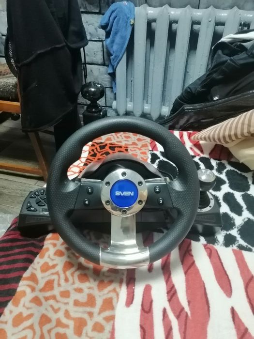 Компьютерный руль SVEN