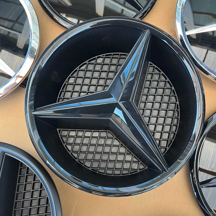Значок емблема в решітку Mercedes Мерседес звезда W217W292C257X156W207