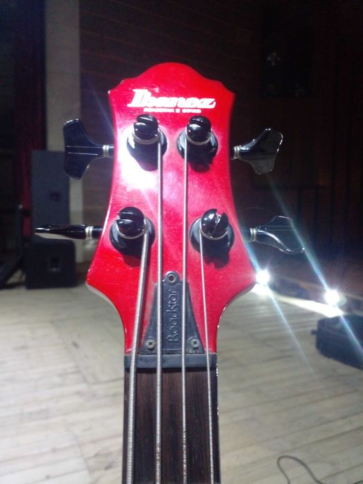 IBANEZ Roadstar II RB760 активна