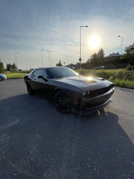 Dodge challenger