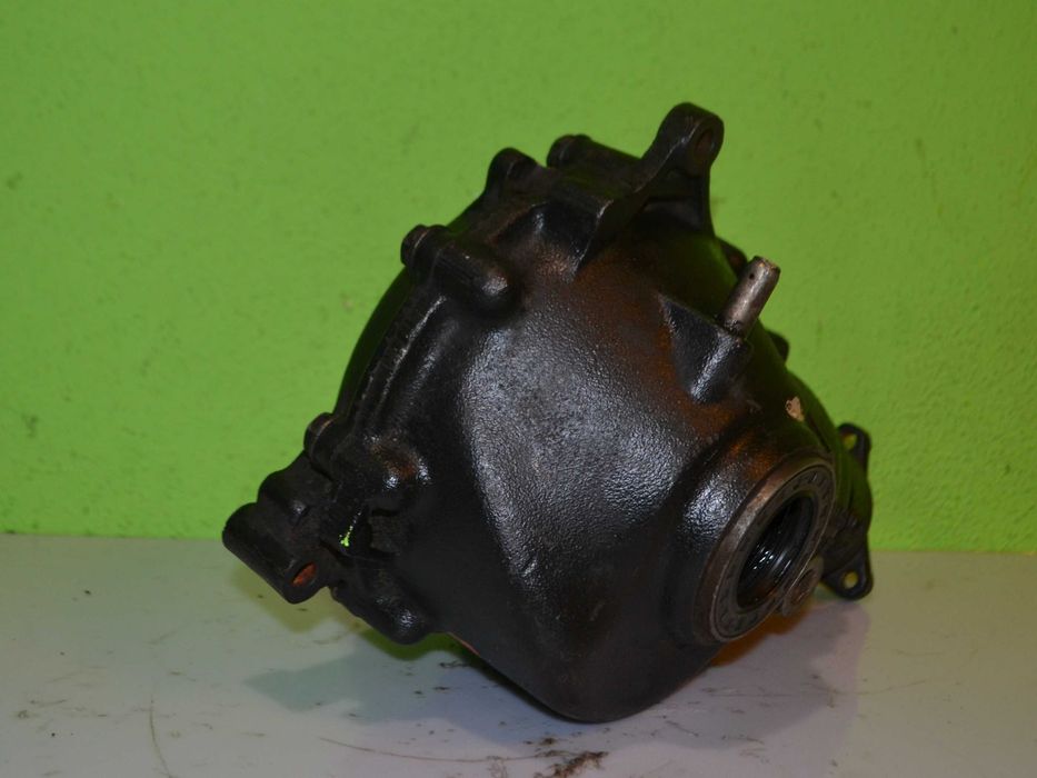 Dyferencjał dyfer przód BMW  E34 525 IX  3.38  / 44:13/