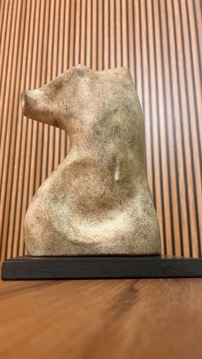 Vendo busto em mármore