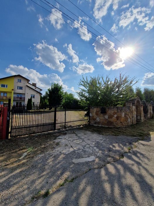 Sprzedam dom w Ożarowie