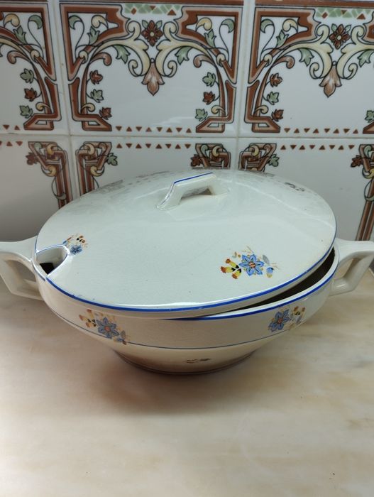 Terrina completa porcelana Lusitânia