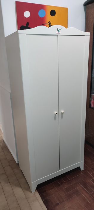Roupeiro criança IKEA