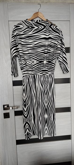 Sukienka Mohito Zebra