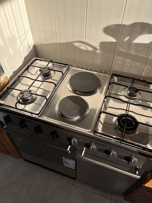 Fogão gás butano Meireles c/forno (4 bicos gás, 2 elétricos)