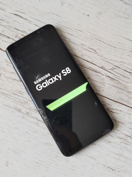 Samsung s8 під ремонт