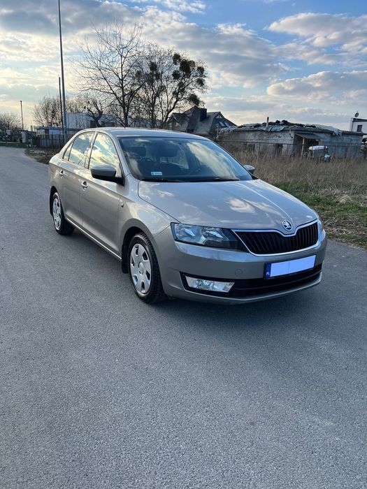 Skoda RAPID 1.2 benzyna. Salon Polska. Pierwszy właściciel.Niski przebieg.