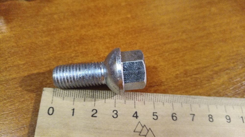 Колісні болти М12×1.5×24
