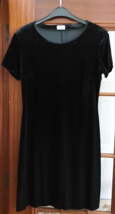 Vestido de veludo preto