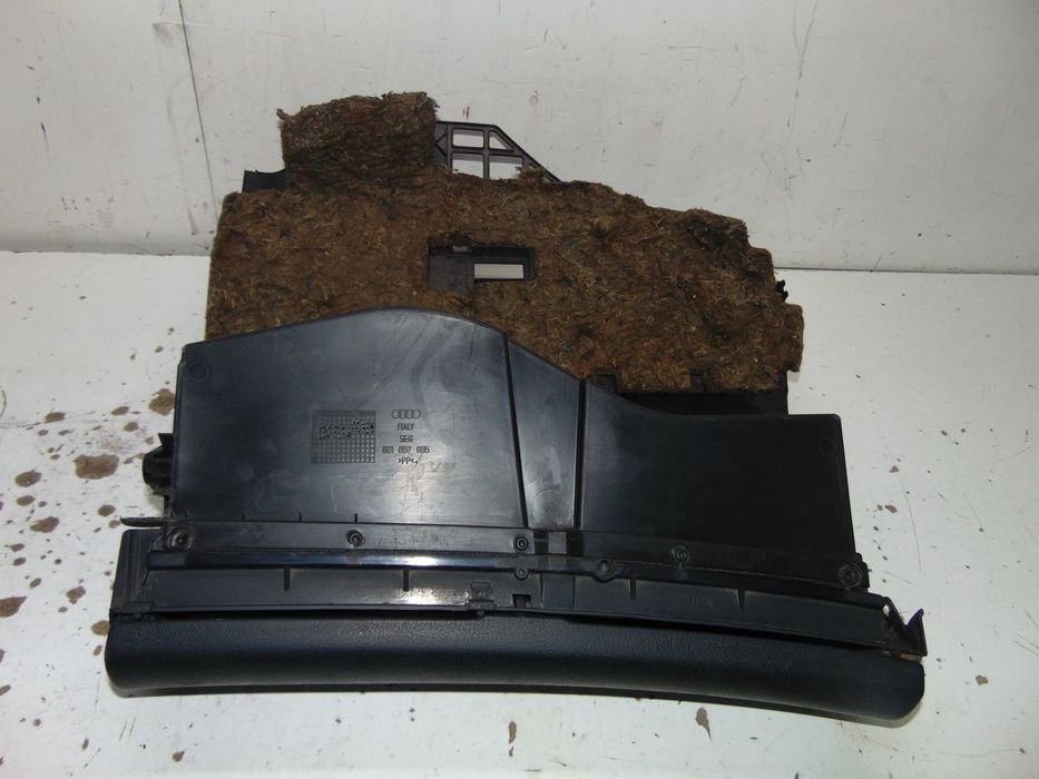 Audi A4 porta luvas " nova de stock antigo