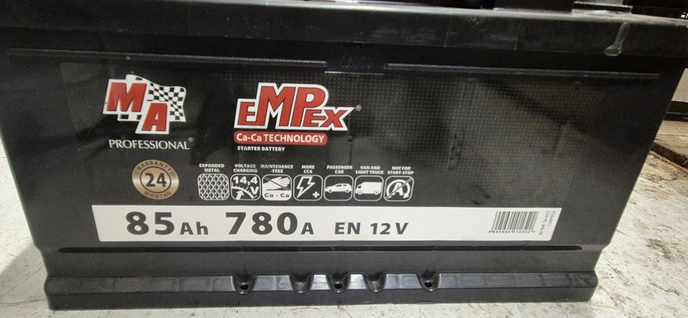 Akumulator Moje Auto Professional Empex 85Ah 780A 12V P+
Pa