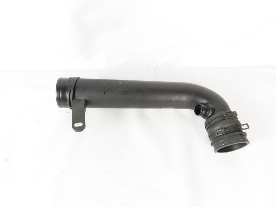 Tubo Da Caixa De Filtro De Ar Audi A3 Ref: 1K0129654Aq / 1K0129656Ah