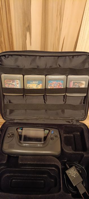 Sega game gear + картриджи продам
