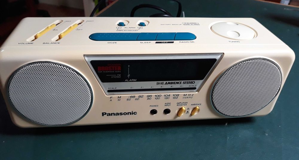 "Mini Boombox" / Rádio Despertador Panasonic - 1989 - com input áudio