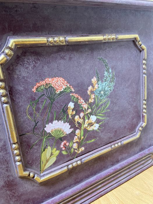 Mesinha de cabeceira