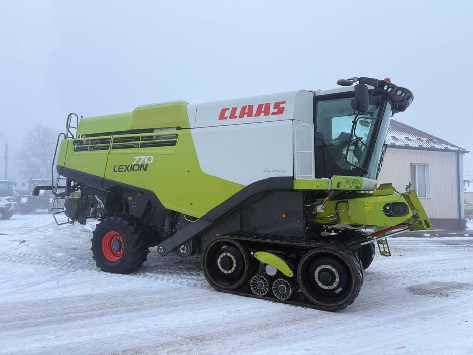 Комбайн Claas Lexion 2016