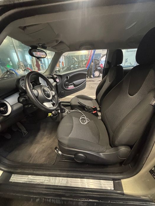Samochód marki MINI