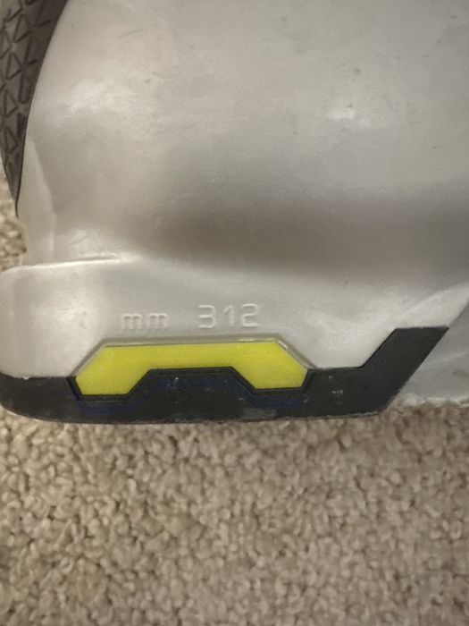 Sprzedam narty 175 cm + buty 27.5