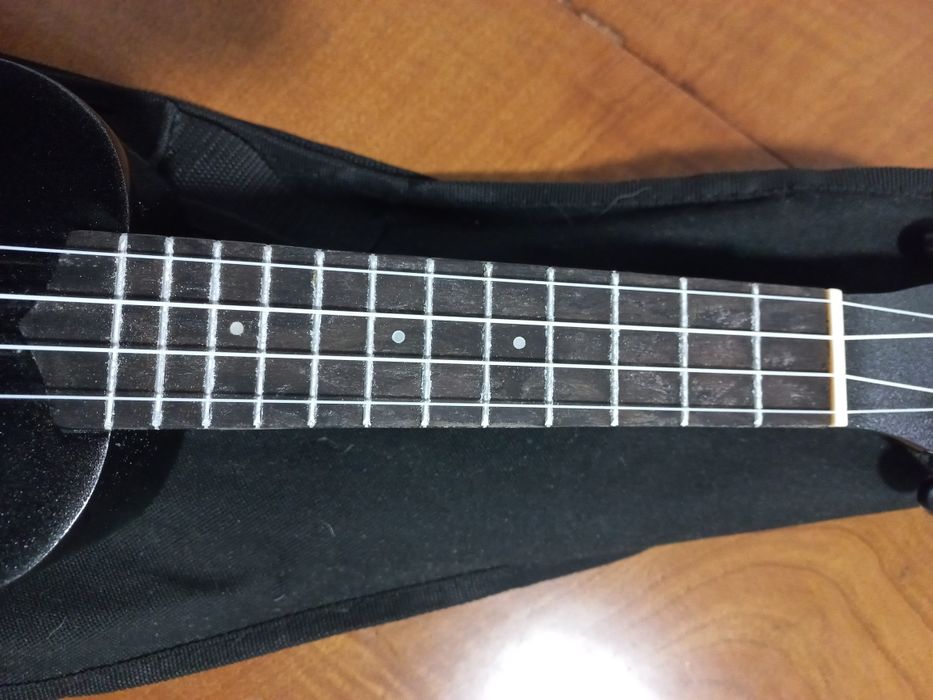 Ukulele Stag Preto