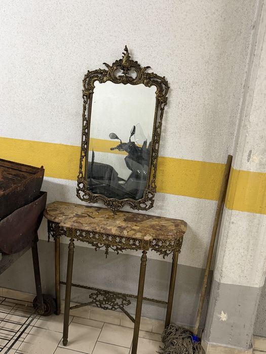 Bancada com Espelho antigos