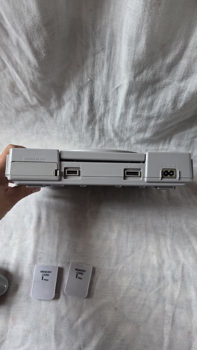 PS1 fat com picostation comando e cartões de memória