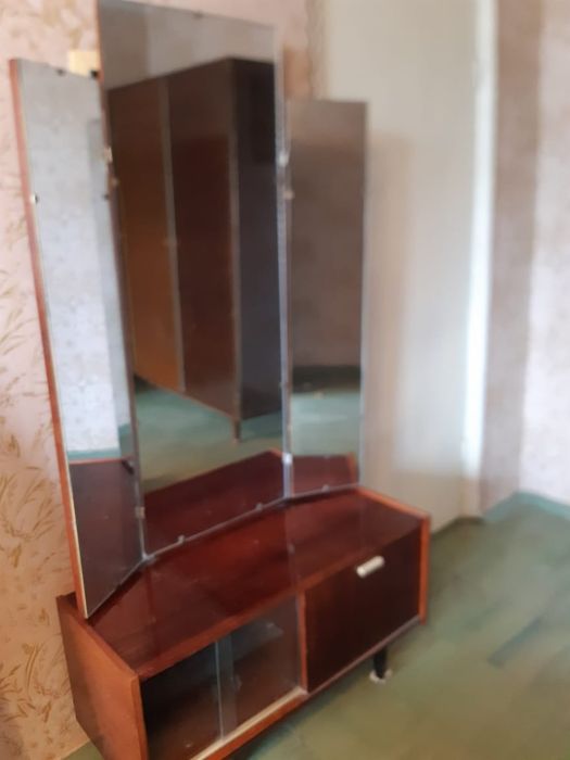 Трельяж, трюмо с зеркалом