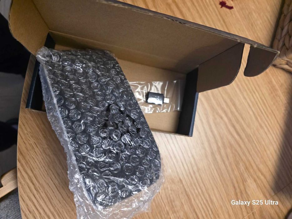 Poly Sync 10 USB-A USB-C Speakerphone, zestaw głośnomówiący i mikrofon