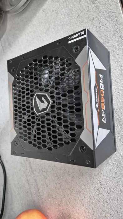 Zasilacz Gigabyte Aorus 850 Wat 80+ GOLD