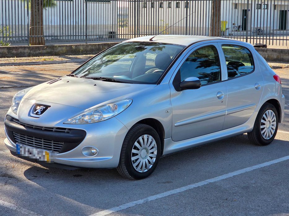 Peugeot 206+