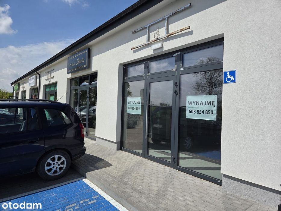 Lokal usługowy w centrum z parkingiem