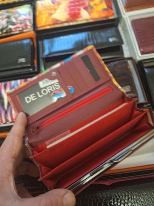 Жиночі кошельки De loris