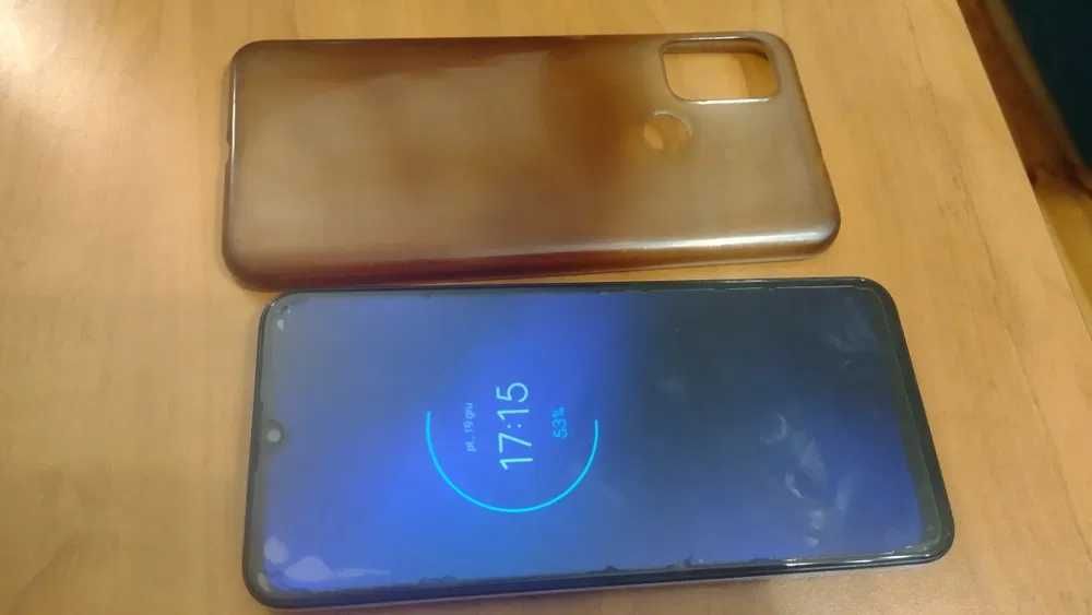 Motorola G30 stan bardzo dobry