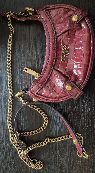 Мініатюрна сумочка Guess