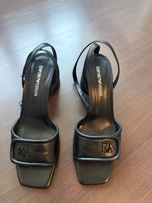 Босоніжки EMPORIO ARMANI р.39