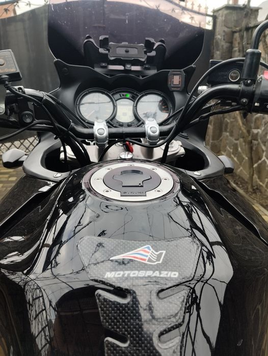 Сузукі v strom 650