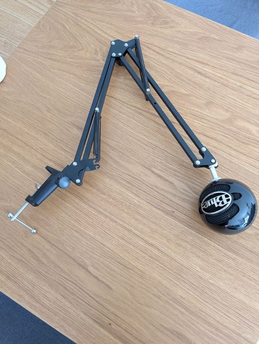 Microfone Blue Snowball + braço suporte