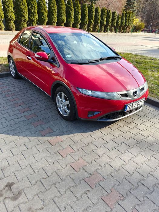 Honda Civic Honda Civic VIII 1.4 Comfort • 2010 • Zadbana • Gotowa do jazdy