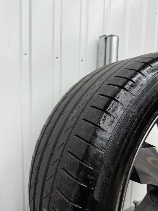 Alufelgi KOMPLET 19 cali BMW 5x120 AEZ X3 X5 E83 E70 F15