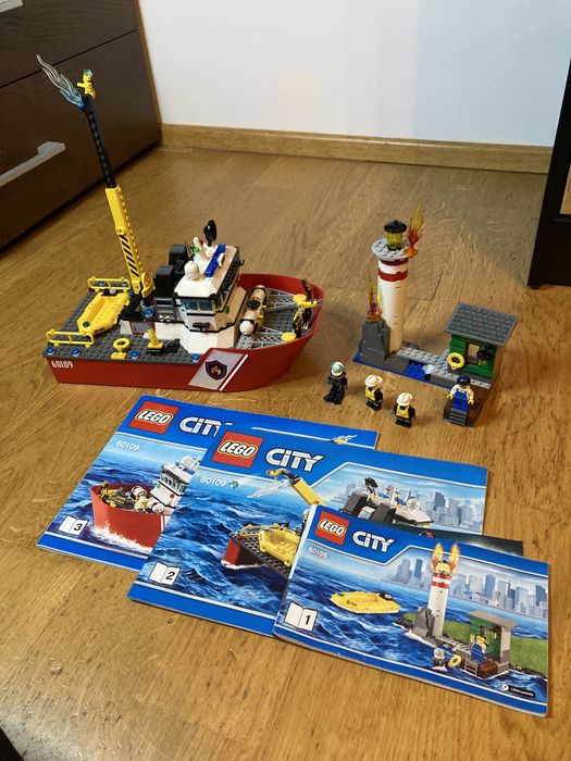 Lego City Łódź strażacka 60109