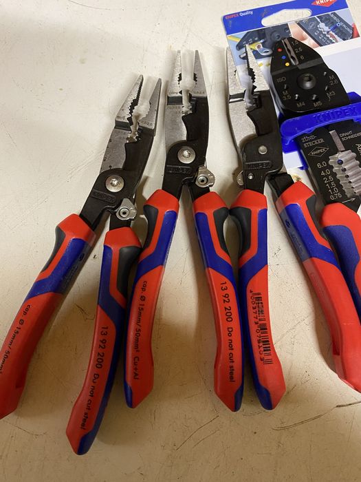 Knipex szczypce uniwersalne elektryczne