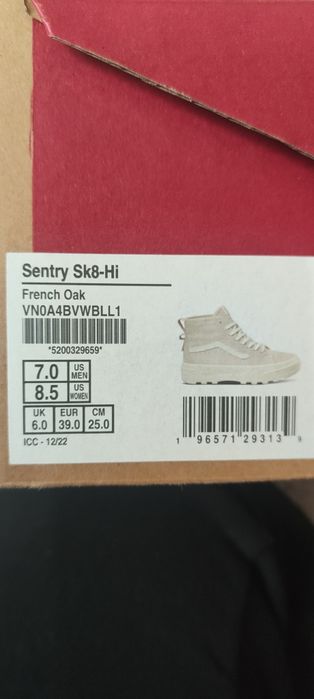 Nowe buty Vans sektory sk8-Hi r39